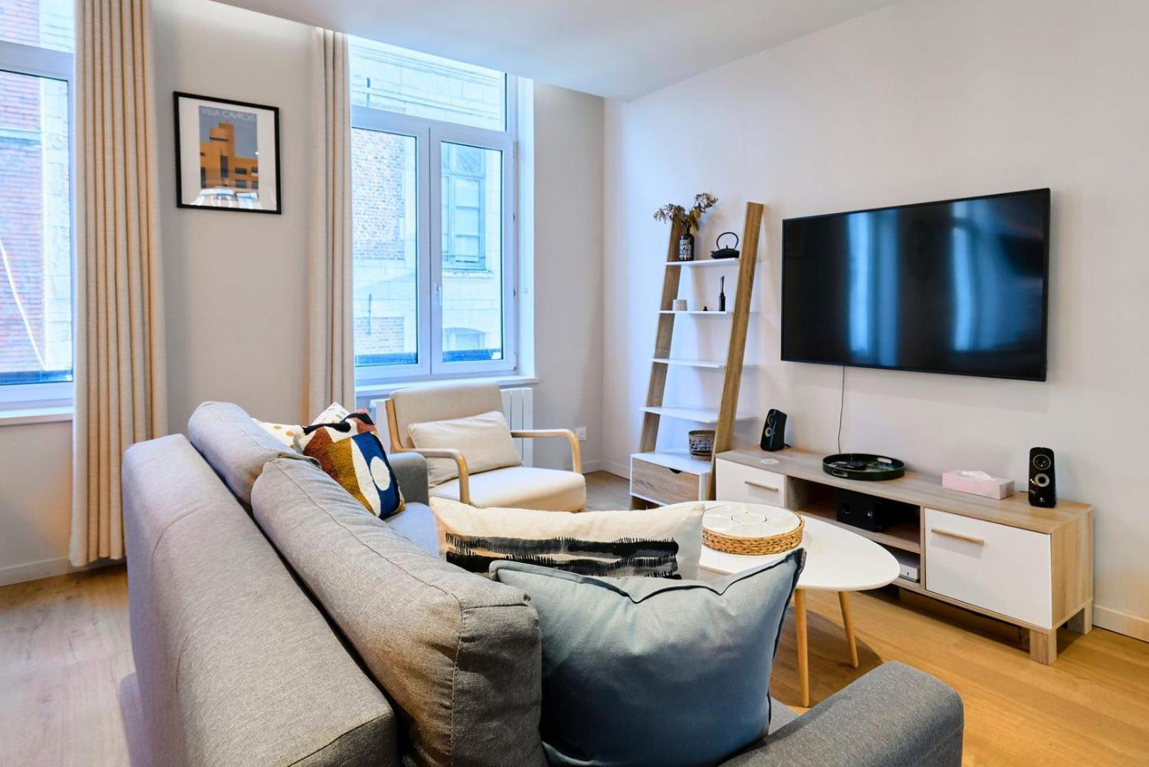 Apartment With Parking In The Heart Of Old Lille Ngoại thất bức ảnh