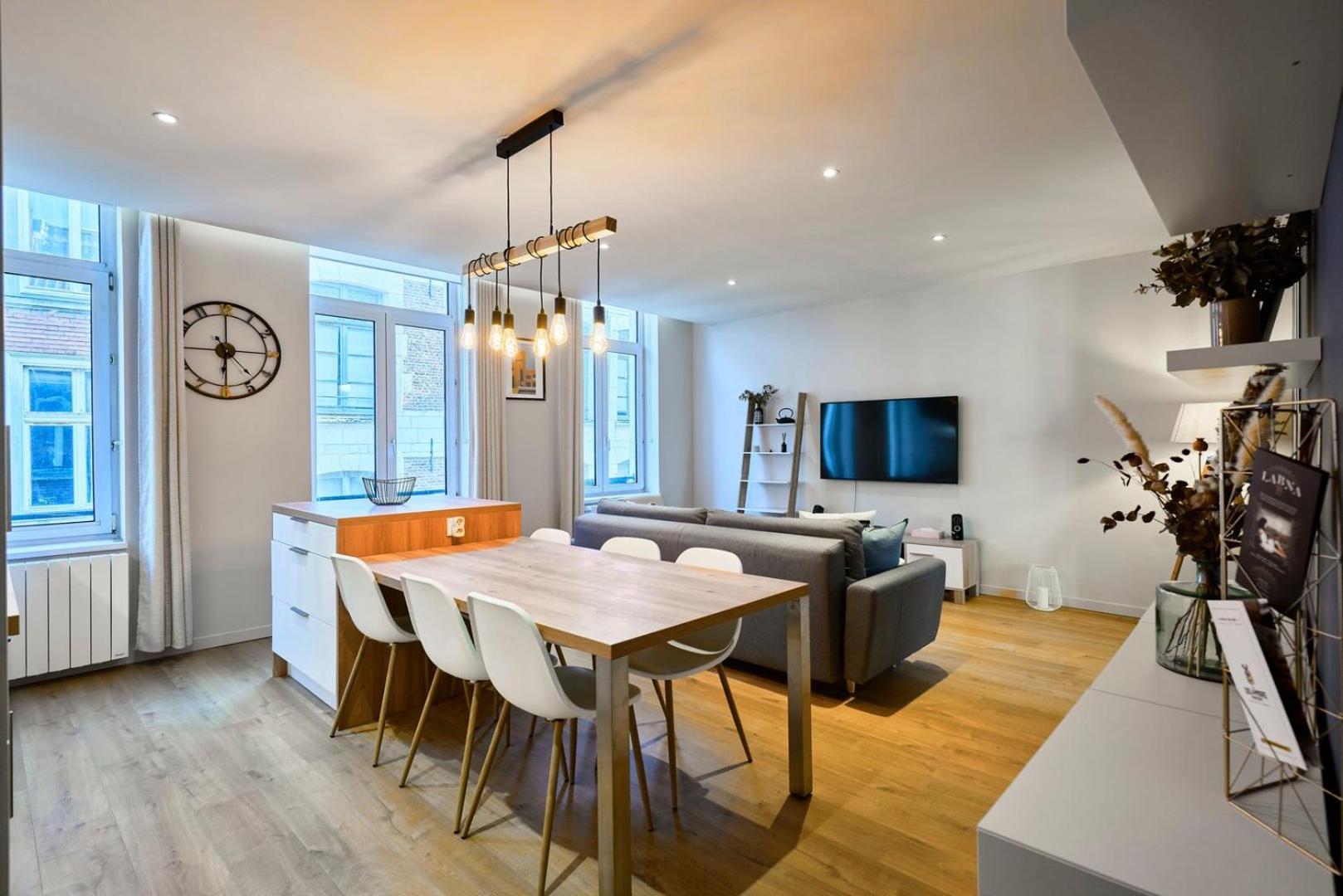 Apartment With Parking In The Heart Of Old Lille Ngoại thất bức ảnh