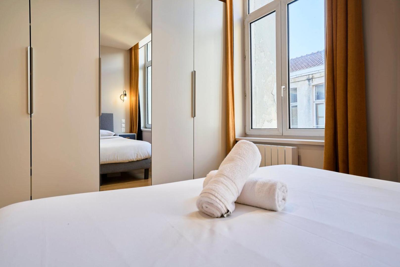 Apartment With Parking In The Heart Of Old Lille Ngoại thất bức ảnh